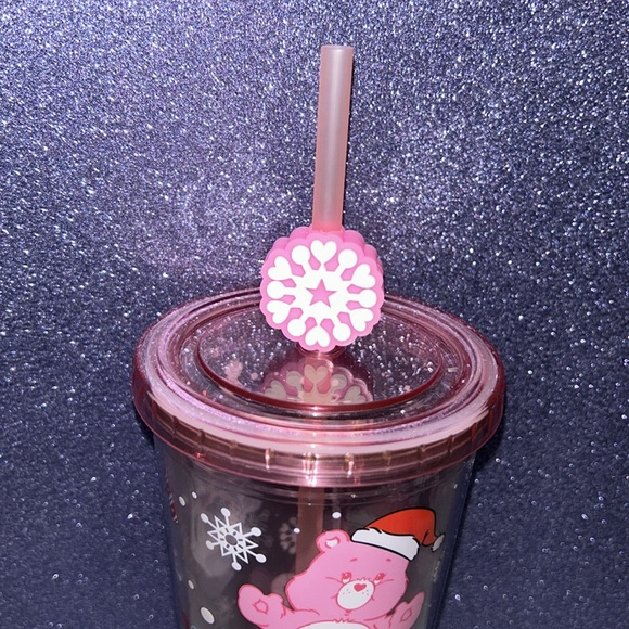 Care Bears Winter 24 ounce tumbler with straw charm - Picture 3 of 4
